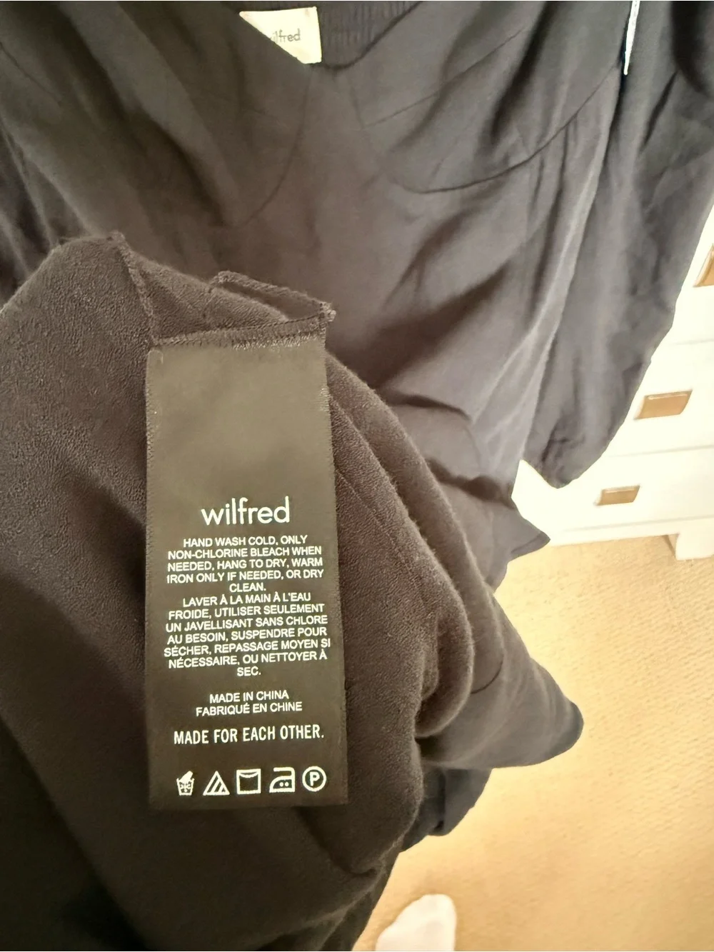 Wilfred Aritzia Novella Sweetheart Long Sleeve Dress - Picture 4 of 6